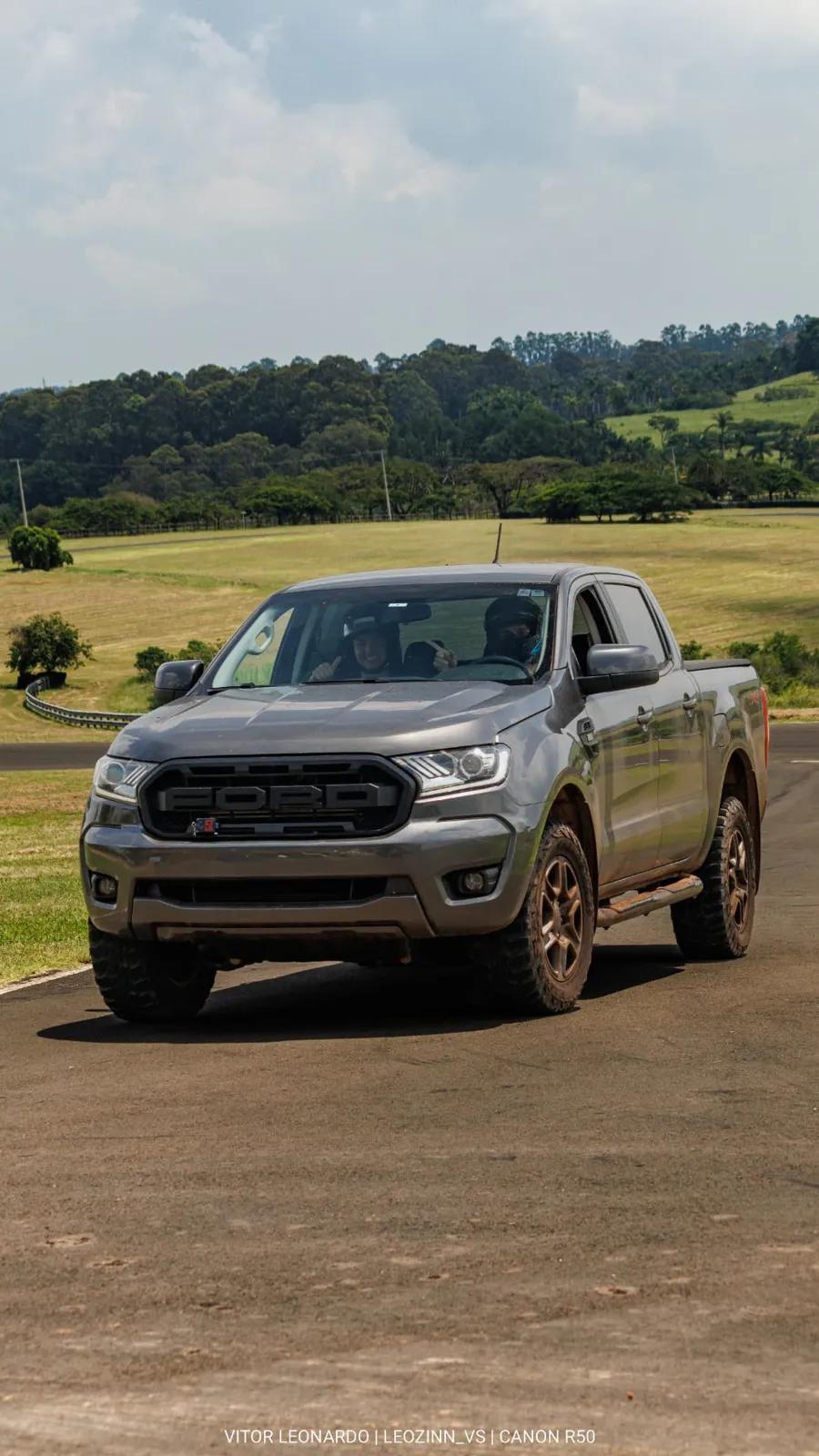 Ford Ranger na pista do autódromo